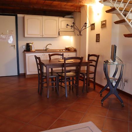 Relais Cà Nova Guest House Bogogno Esterno foto