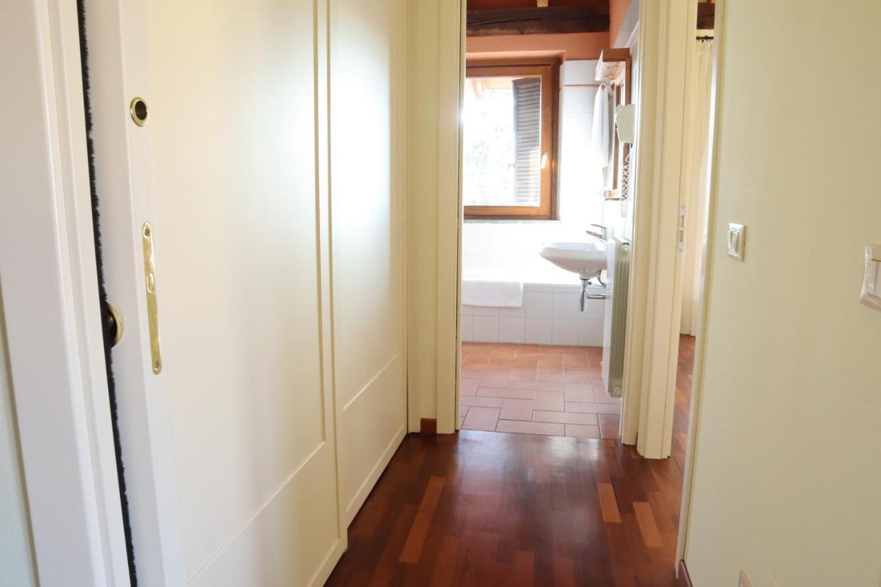 Relais Cà Nova Guest House Bogogno Esterno foto