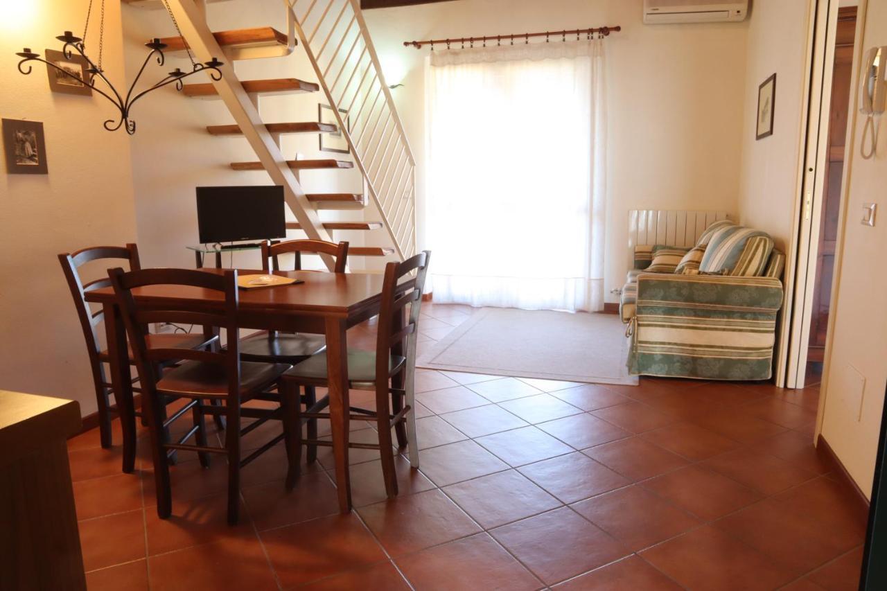 Relais Cà Nova Guest House Bogogno Esterno foto